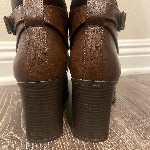 Naturalizer Joslynn Knee High Heeled Boots - Picture 7 of 12